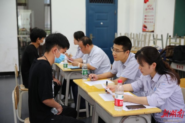 米兰官方网站_米兰milan(中国)举办实习生双选会